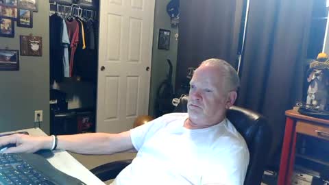 midwestdad09 online show from June 2026 06:51:02 AM