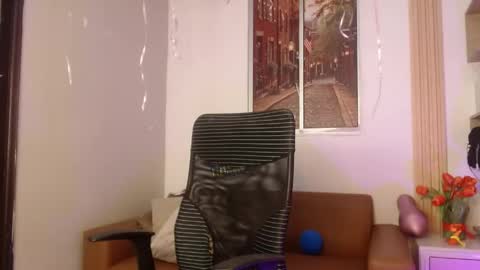 miel online show from May 2026 12:23:02 PM
