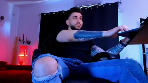MightyAaron online show from April 2026 06:03:01 AM