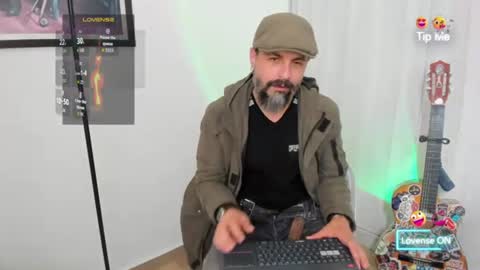 Miguel Angel online show from August 2026 04:55:01 PM