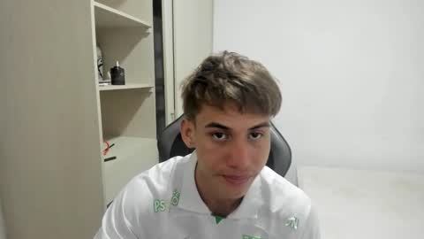 Miguel Hernandez online show from November 2025 03:16:01 AM