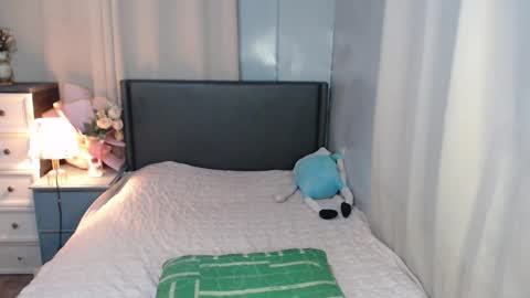 Snapshot of miho_ishikawa chatting on January 2026 08:56:02 PM Miho online show from January 2026 08:56:02 PM