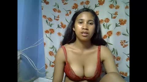 Snapshot of mihpretties chatting on November 2025 10:29:01 AM mihpretties online show from November 2025 10:29:01 AM