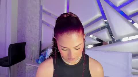 MIA 3 online show from September 2025 03:19:01 AM