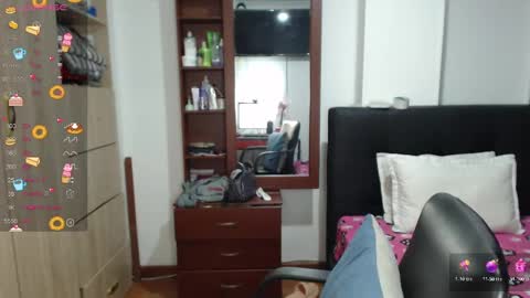  miia big1boobs online show from February 2025 11:30:01 PM