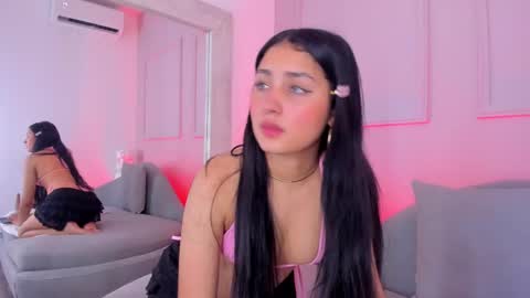 Snapshot of miia_blaze chatting on October 2025 06:31:01 PM Mia online show from October 2025 06:31:01 PM