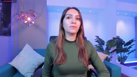 Miia 3 online show from November 2025 11:34:02 AM