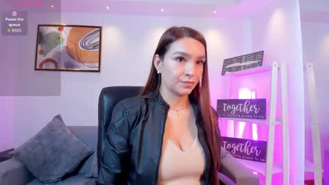 Snapshot of miia_taylors chatting on June 2026 12:41:01 PM Miia 3 online show from June 2026 12:41:01 PM