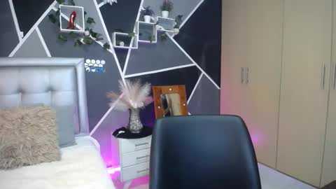 Snapshot of miiaa_k chatting on October 2025 05:42:02 AM miiaa_k online show from October 2025 05:42:02 AM