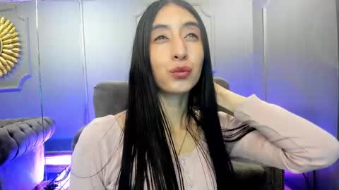 miilu  online show from February 2025 06:33:01 AM