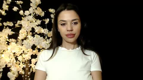 Snapshot of mika_gold7 chatting on December 2024 10:00:02 AM Mika online show from December 2024 10:00:02 AM