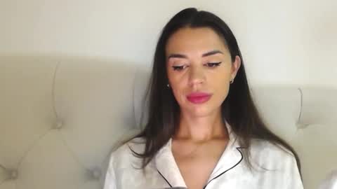 Snapshot of mika_gold7 chatting on September 2025 09:31:02 AM Mika online show from September 2025 09:31:02 AM