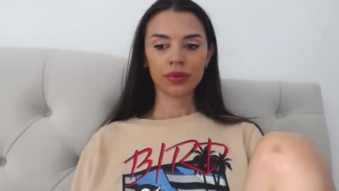 Snapshot of mika_gold7 chatting on September 2025 09:42:02 AM Mika online show from September 2025 09:42:02 AM