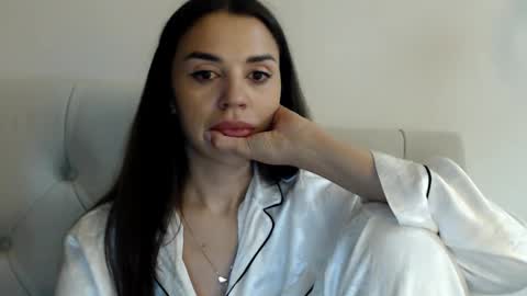 Snapshot of mika_gold7 chatting on October 2025 10:05:01 PM Mika online show from October 2025 10:05:01 PM