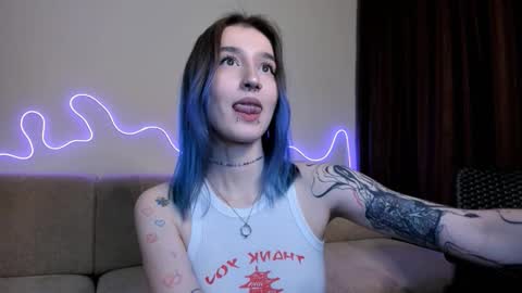 Mika online show from October 2025 05:42:01 PM