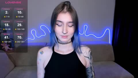 Mika online show from October 2025 12:09:01 PM