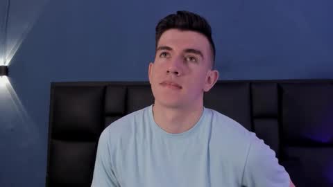 mikael online show from October 2025 04:41:02 AM