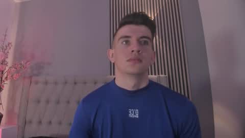 mikael online show from October 2025 10:20:02 PM