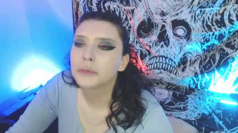 Mika online show from April 2026 10:18:01 PM