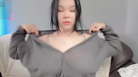 mikasssu online show from November 2025 10:58:02 AM