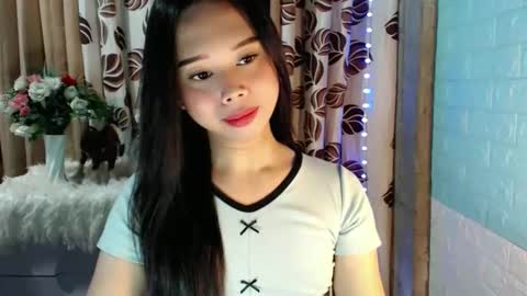 Mikay online show from March 2026 11:20:02 PM