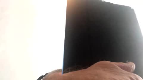 Snapshot of mike26051 chatting on November 2025 11:31:02 AM mike26051 online show from November 2025 11:31:02 AM