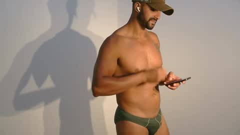Snapshot of mike4fun99 chatting on June 2026 02:38:01 AM mike online show from June 2026 02:38:01 AM