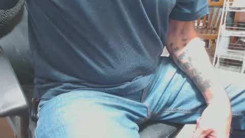 mike694fun online show from December 2024 09:26:01 PM