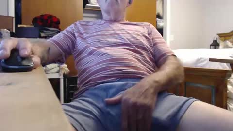 mike694fun online show from November 2025 04:06:01 PM