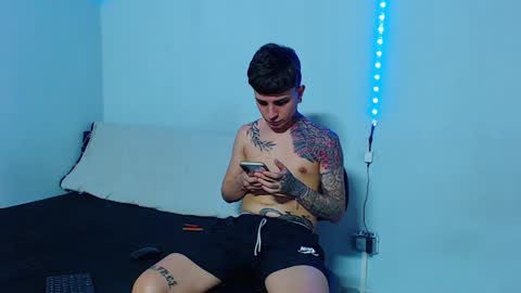 Mike IMDEPENDIENT MODEL online show from January 2025 04:17:01 PM