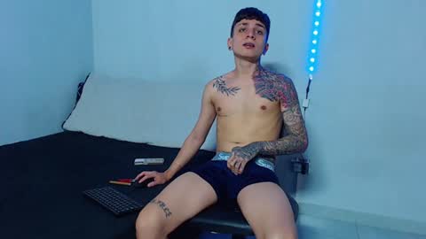 Mike IMDEPENDIENT MODEL online show from February 2025 02:02:02 PM