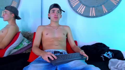 Mike 0233 online show from December 2024 07:13:02 AM