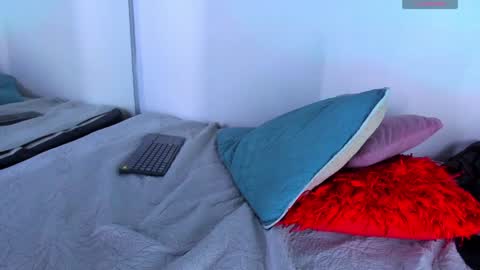 Mike 0233 online show from January 2025 09:39:01 AM