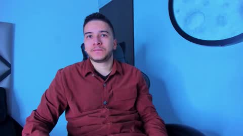 Mike  online show from November 2025 12:05:02 PM