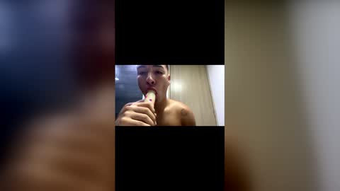 mike_947 online show from November 2025 10:14:01 PM