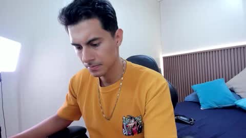 Mike online show from March 2026 02:06:02 AM