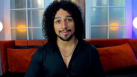   online show from February 2025 01:54:02 PM