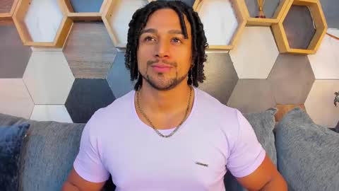   online show from February 2025 03:11:02 AM