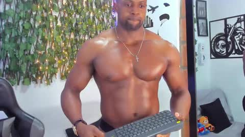 Snapshot of mike_kilian1 chatting on January 2025 02:11:01 PM mike kilian1 online show from January 2025 02:11:01 PM