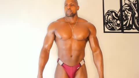 Snapshot of mike_kilian1 chatting on February 2025 09:31:01 PM mike kilian1 online show from February 2025 09:31:01 PM