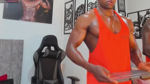 Snapshot of mike_kilian1 chatting on September 2025 02:32:01 PM mike kilian1 online show from September 2025 02:32:01 PM