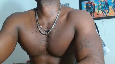 mike   online show from January 2025 12:38:01 AM
