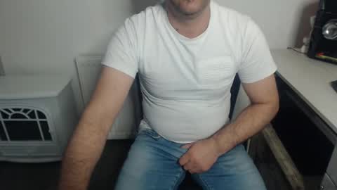 Snapshot of mike_master30 chatting on December 2024 08:55:02 AM MikeMaster online show from December 2024 08:55:02 AM