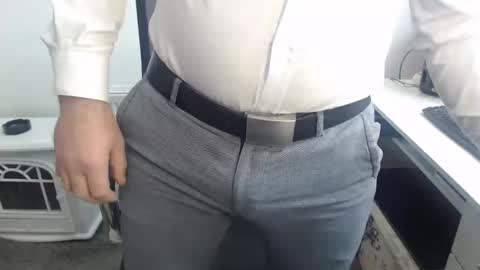 Snapshot of mike_master30 chatting on December 2024 07:17:01 AM MikeMaster online show from December 2024 07:17:01 AM