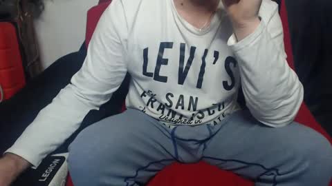 Snapshot of mike_master30 chatting on January 2025 07:52:02 AM MikeMaster online show from January 2025 07:52:02 AM