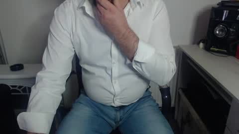 Snapshot of mike_master30 chatting on January 2025 11:32:01 AM MikeMaster online show from January 2025 11:32:01 AM