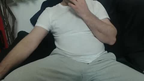 Snapshot of mike_master30 chatting on February 2025 04:54:02 AM MikeMaster online show from February 2025 04:54:02 AM