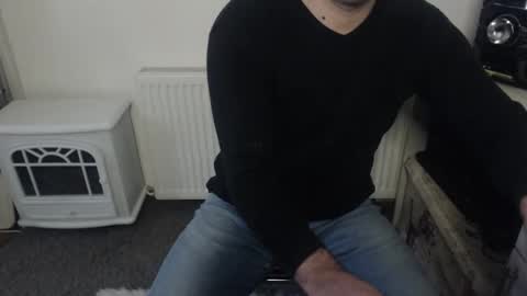 Snapshot of mike_master30 chatting on February 2025 09:17:02 AM MikeMaster online show from February 2025 09:17:02 AM