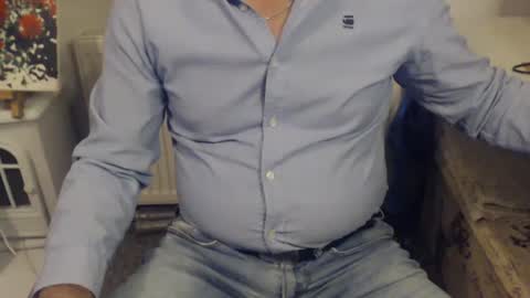 Snapshot of mike_master30 chatting on September 2025 04:34:02 AM MikeMaster online show from September 2025 04:34:02 AM