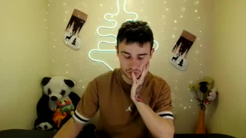 Snapshot of mike_severi chatting on December 2024 01:06:01 PM Mike online show from December 2024 01:06:01 PM